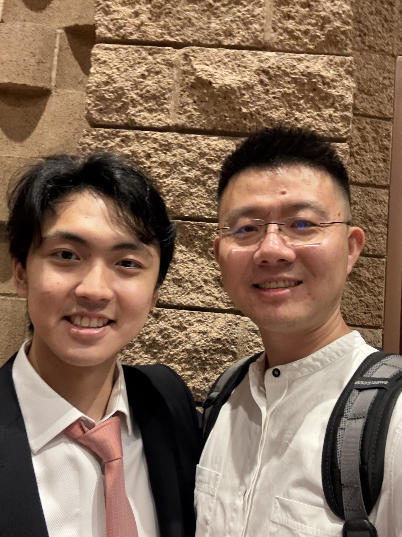 迦南教育真实照片:活动结束后的合影