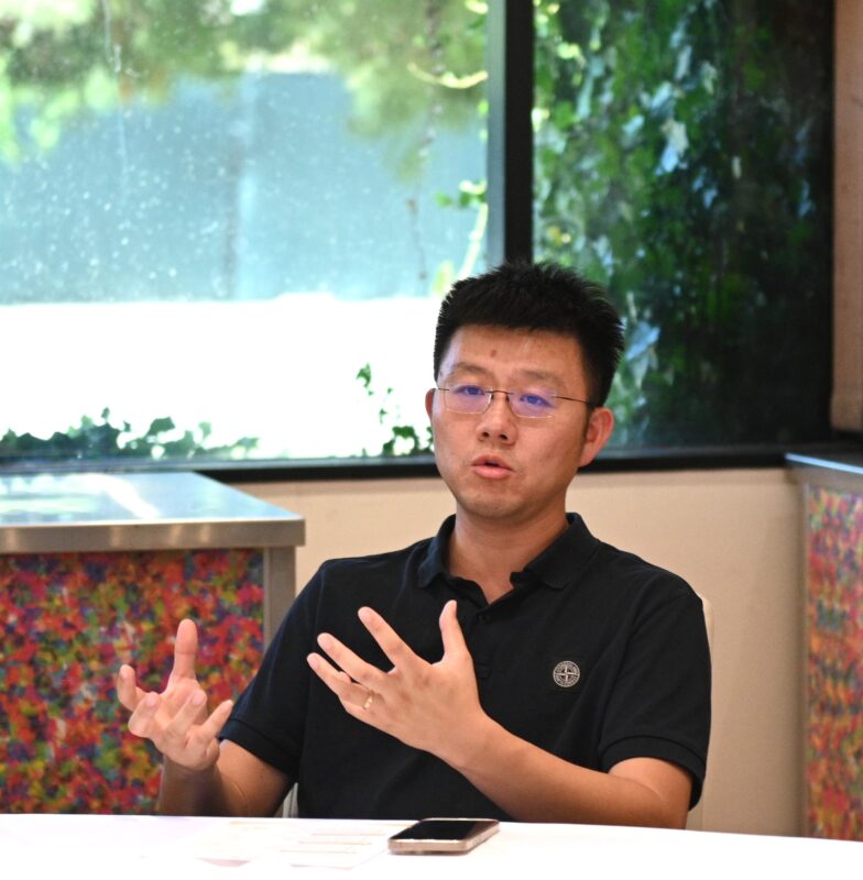 迦南教育主任庄鼎基Daniel发言